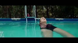 it_follows_french_trailer